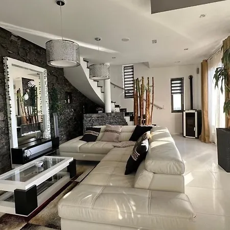 Maison Du Soleil Hébergement de vacances Arco da Calheta (Madeira)
