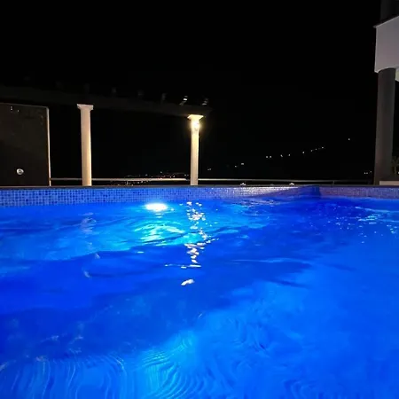 Maison Du Soleil Сasa de vacaciones Arco da Calheta (Madeira)