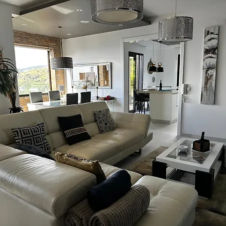 Maison Du Soleil Arco da Calheta (Madeira)